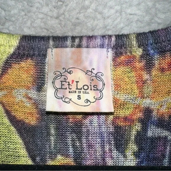 Et' Lois Abstract Art-to-Wear Multi-Color Pullover Tunic - Picture 3 of 11